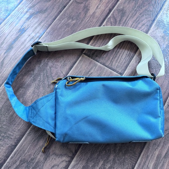 THE NORTH FACE Field Bag, Goblin Blue/Gravel/Citrine Yellow, One Size - Picture 3 of 9